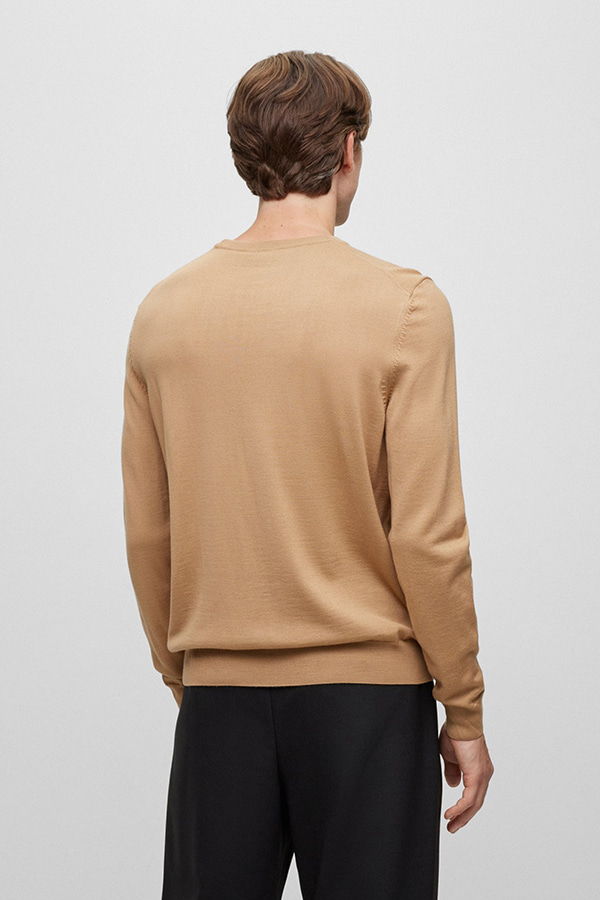 ΠΛΕΚΤΗ ΜΠΛΟΥΖΑ BOSS - 260 ΜΠΕΖ